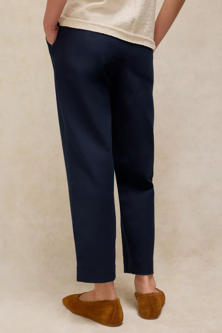 Pantalon habillé Illy à jambe droite pour femme White Stuff