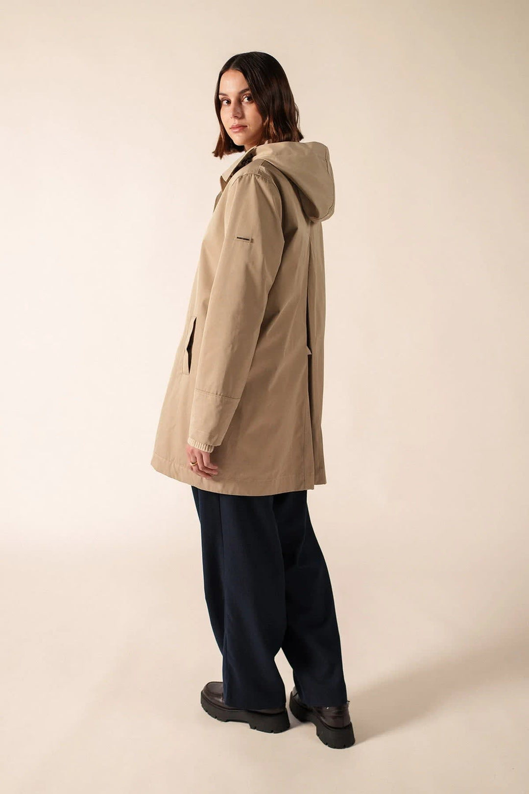 Parka imperméable STE SOPHIA vue de face pour femme Saint James