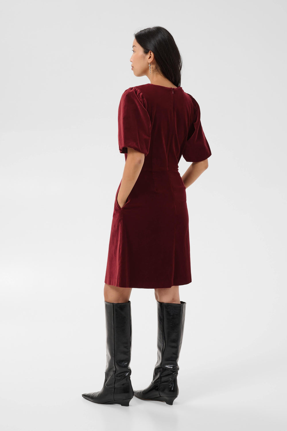 Robe Daiva en velours pour femme Part Two