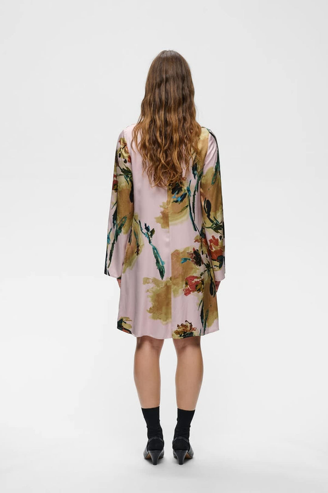 Vue de côté robe longue imprimé floral vert Inwear pour femme - Valérie Simon