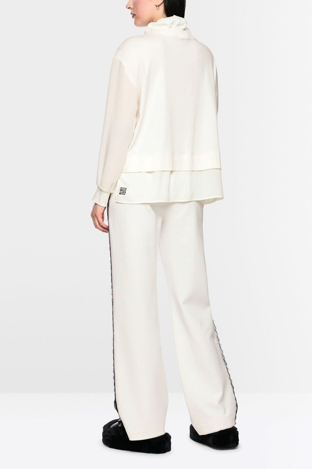 Blouse ample à col avec cordon de serrage