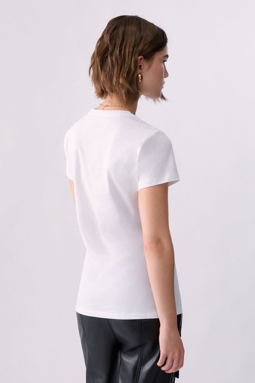 T-shirt with floral print and front view logo for women liujo
