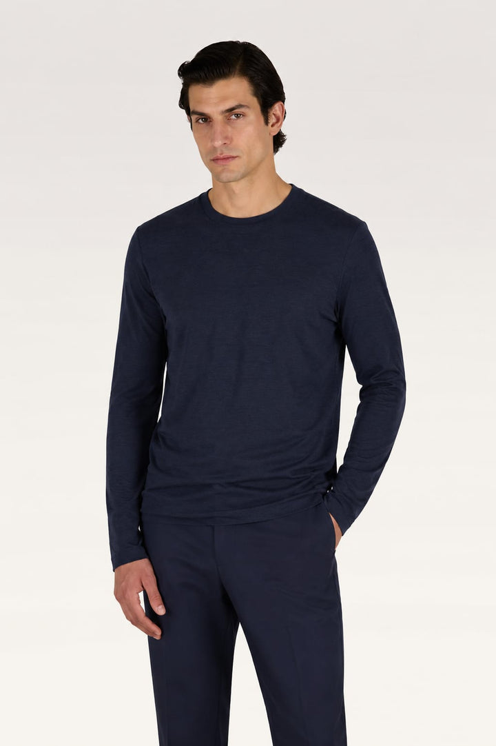 Vue de face T-shirt Paul and Shark pour homme à manches longues bleu avec logo distinctif - Valérie Simon