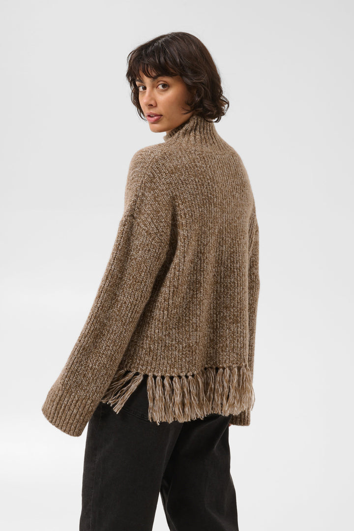 Tricot Crimina à col montant avec franges pour femme Part Two