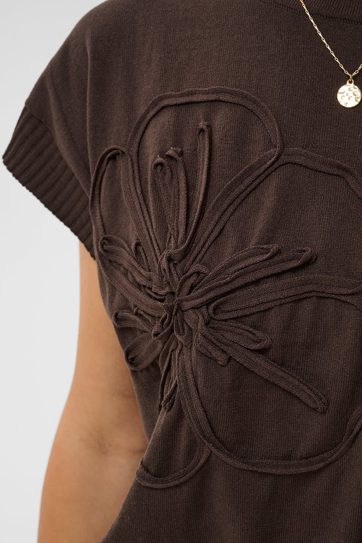 Front view of a knitted top with appliqué flowers Cream for women Pink - Valérie Simon