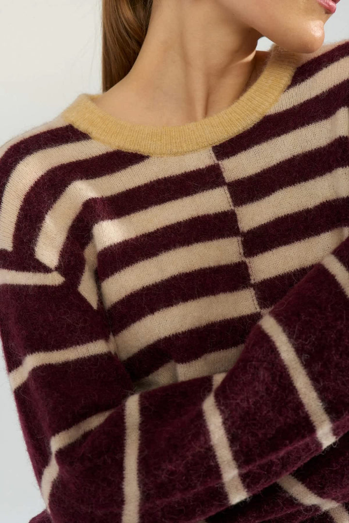 Tricot rayé à encolure ronde pour femme Numph
