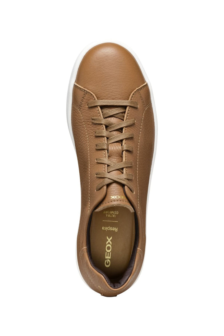 Sneakers en cuir texturé