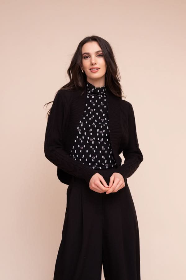 Cardigan court en maille torsadée