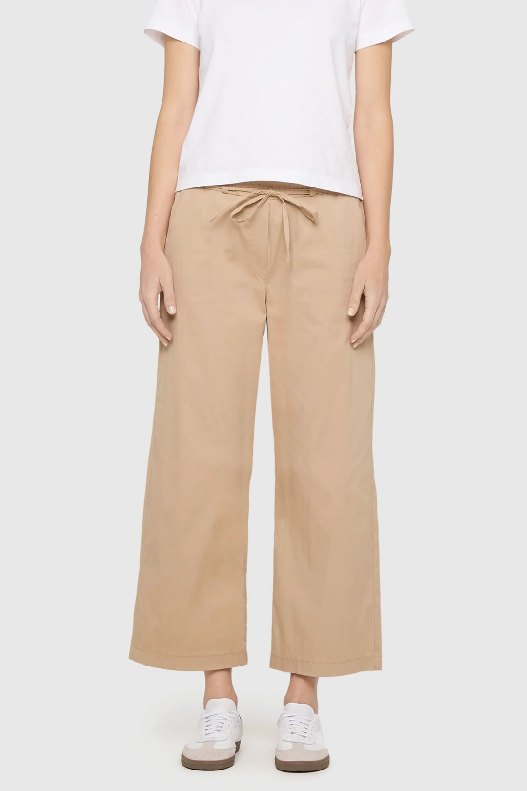Pantalon Chiara chino à taille nouée