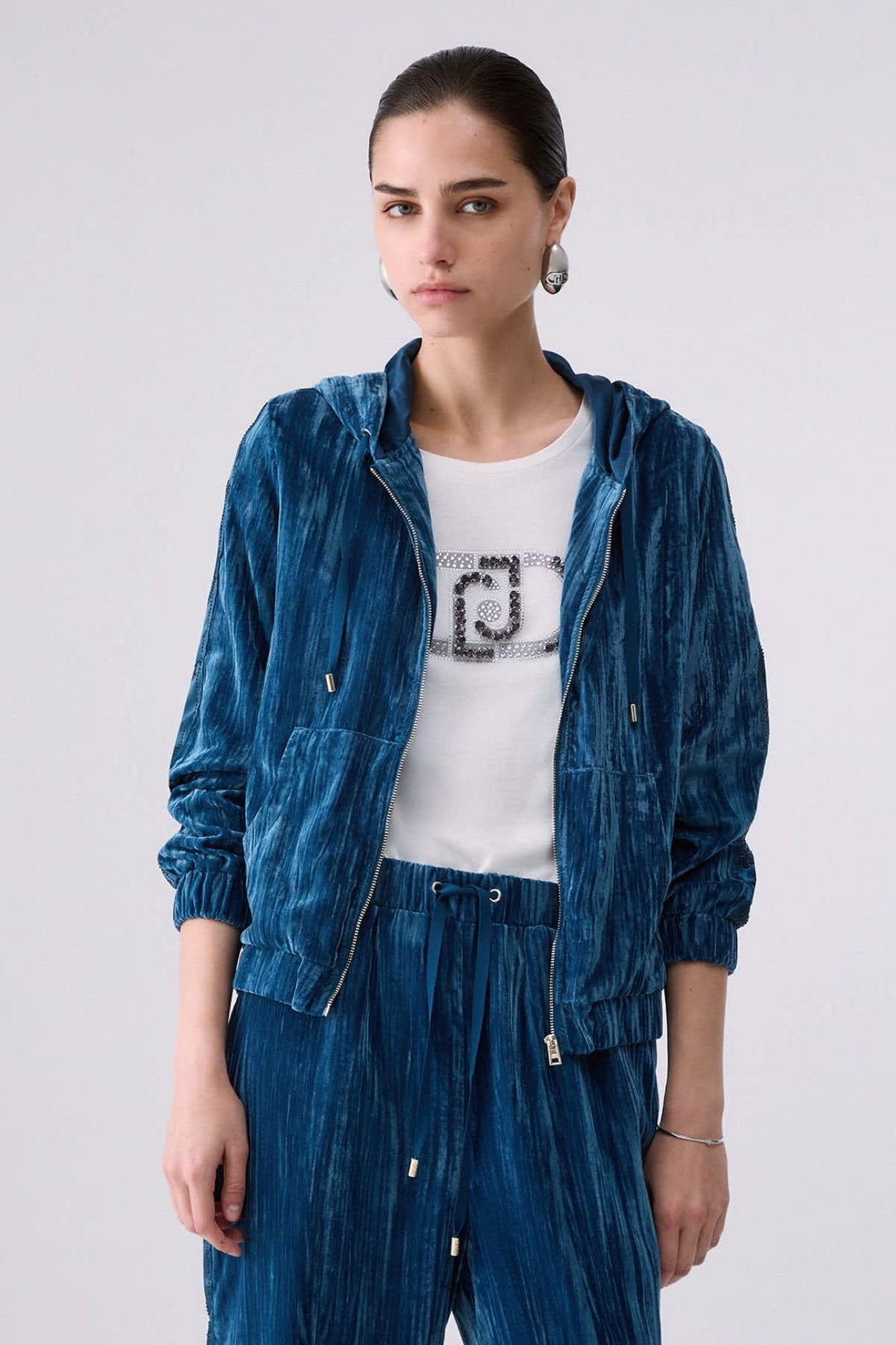 Veste à capuchon en velours texturé pour femme liujo