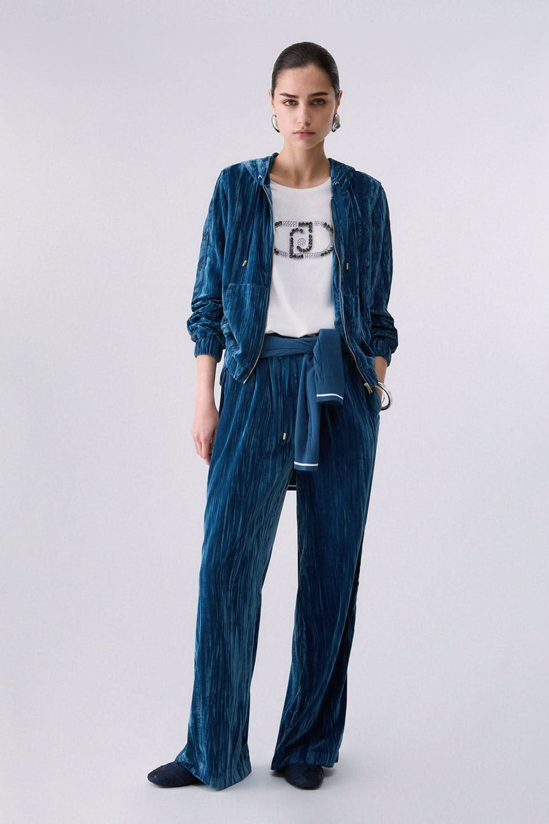 Veste à capuchon en velours texturé pour femme liujo