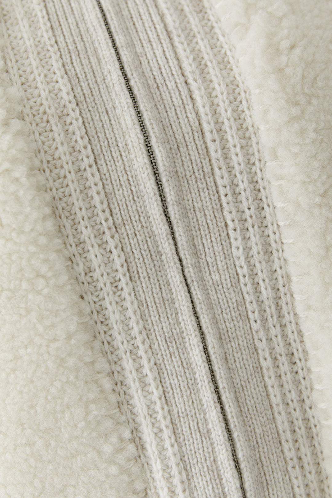 Veste courte en maille et fausse fourrure pour femme Oui