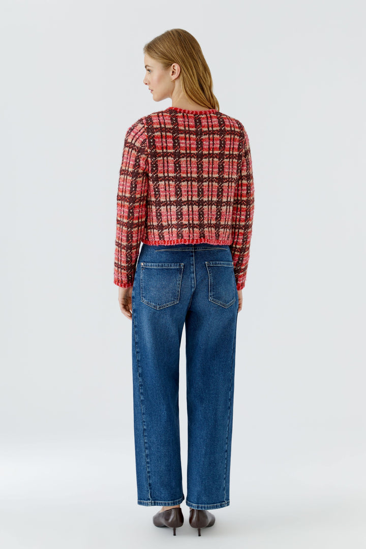 Veste courte en tricot à carreaux vue de face pour femme Oui