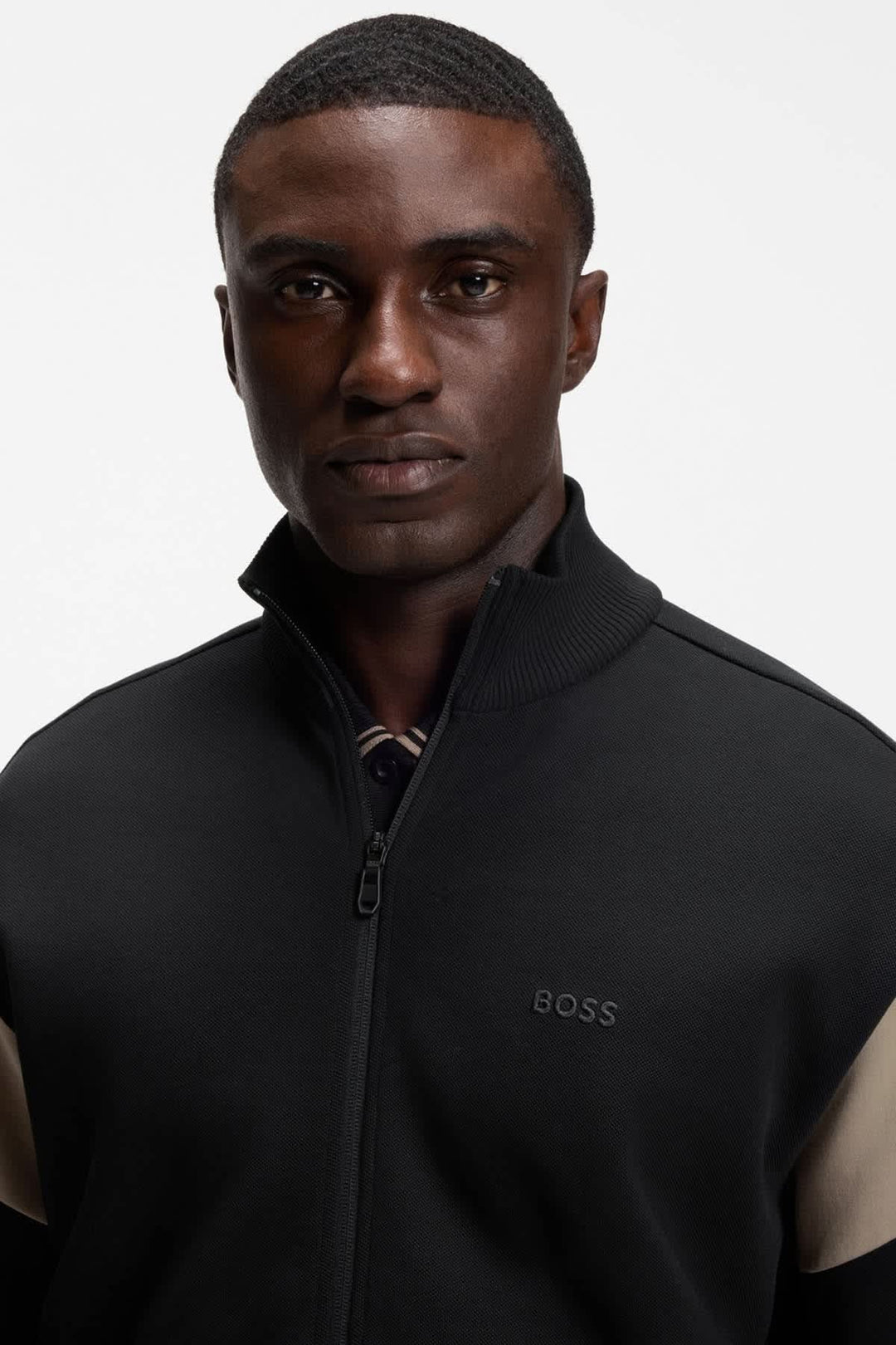 Veste zippée à blocs contrastants vue de face pour homme Hugo Boss