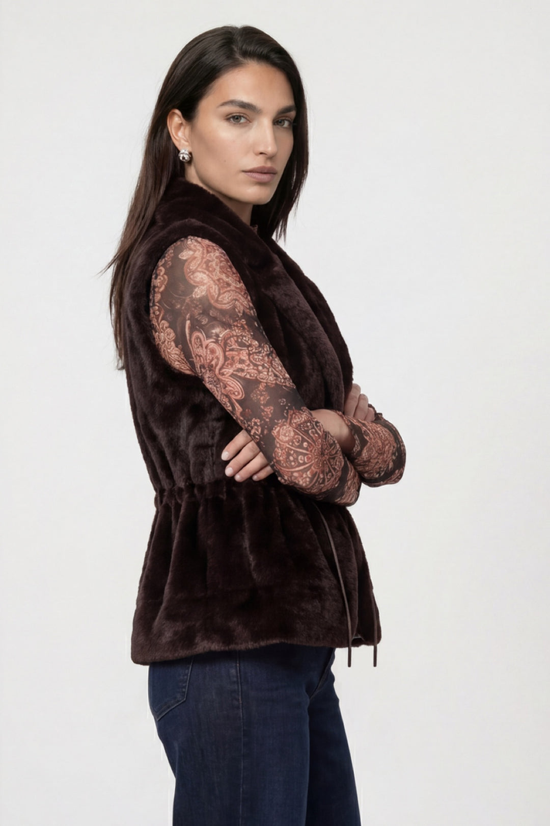 Faux fur sleeveless jacket