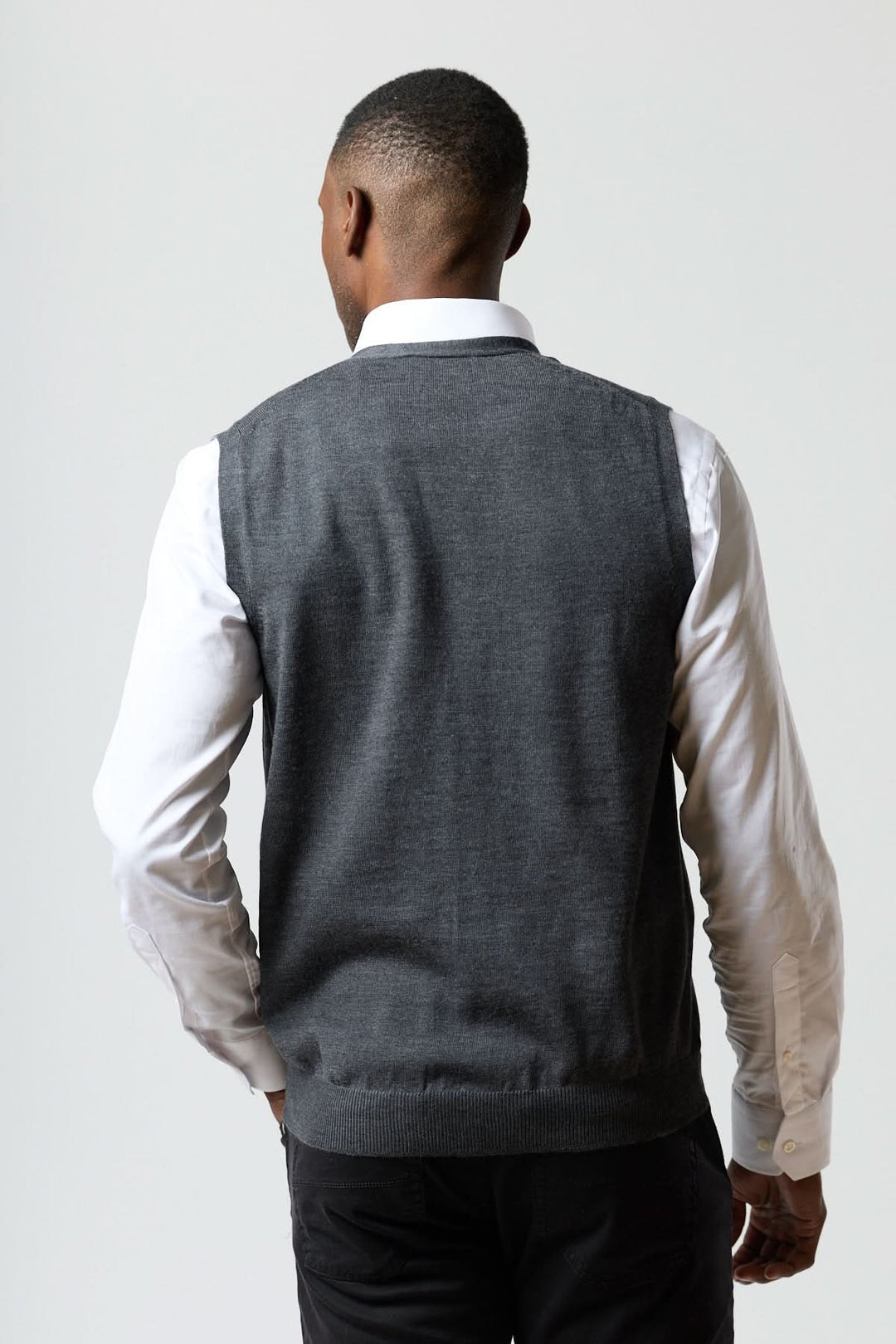 Gilet en laine mérinos à col en V