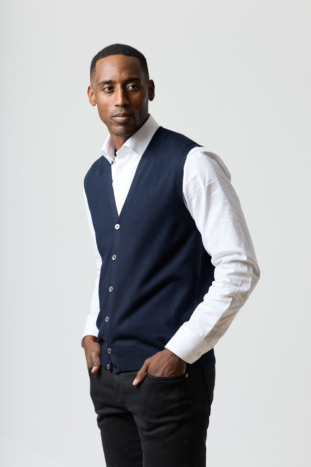 Gilet en laine mérinos à col en V