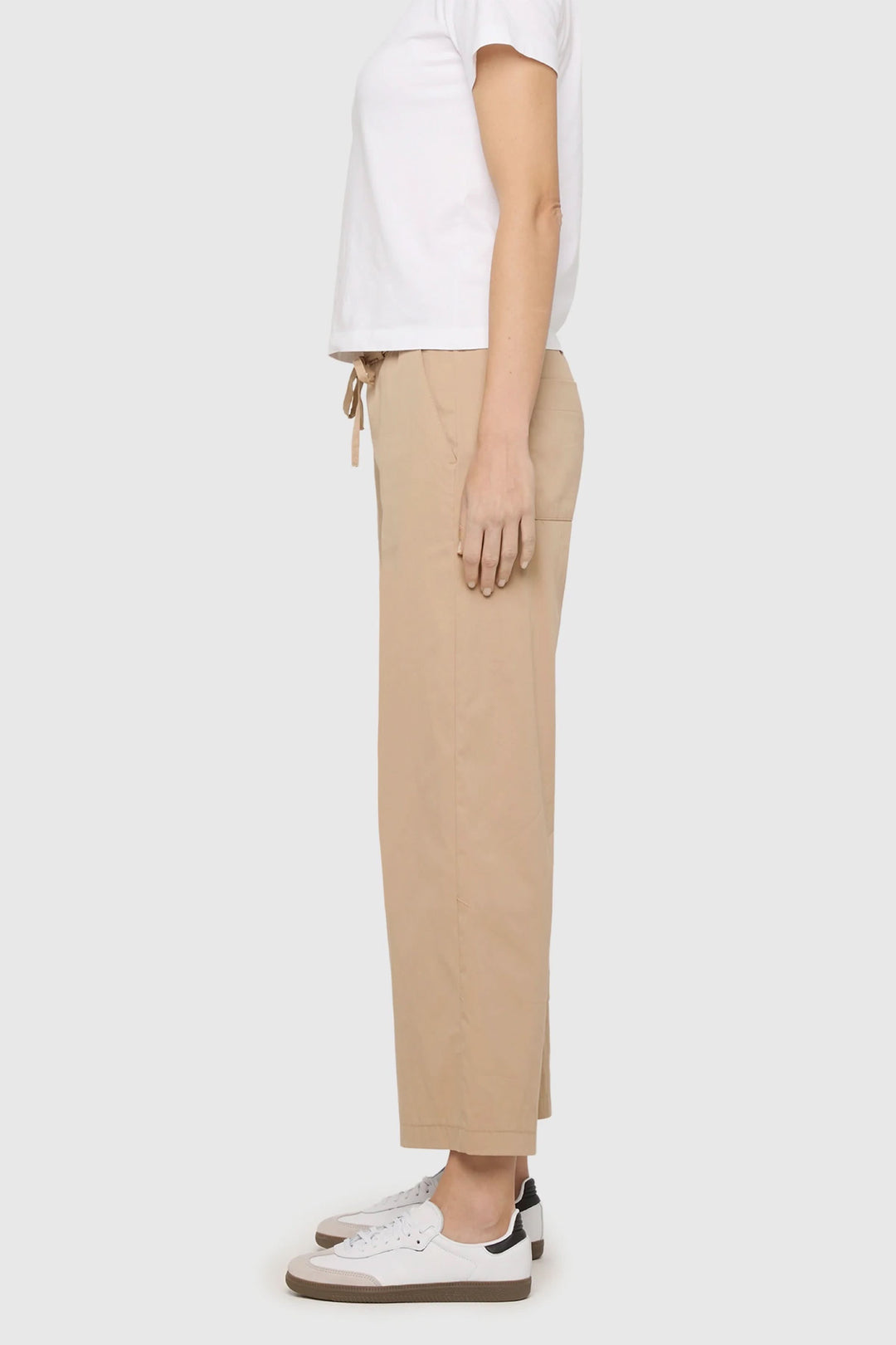 Pantalon Chiara chino à taille nouée