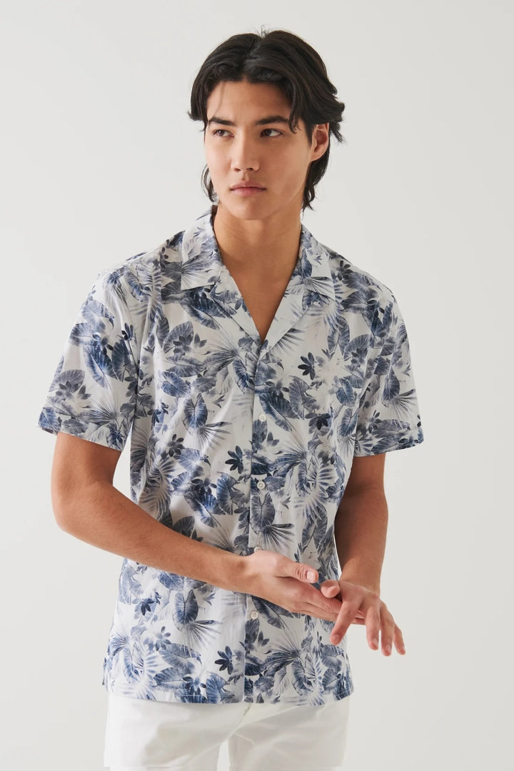 Chemise imprimé de feuilles