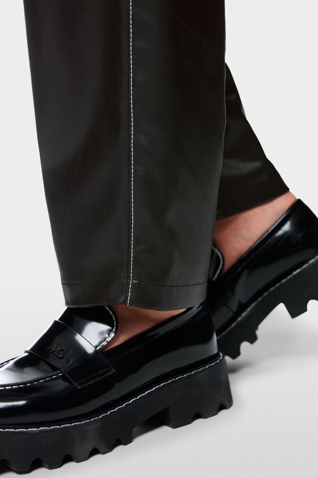 Pantalon RUMA en simili-cuir