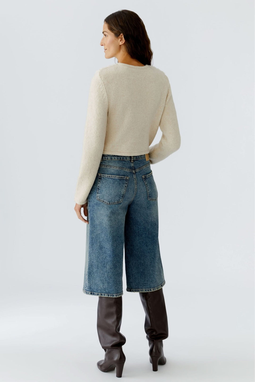 Cardigan court effet bouclette, boutons dorés