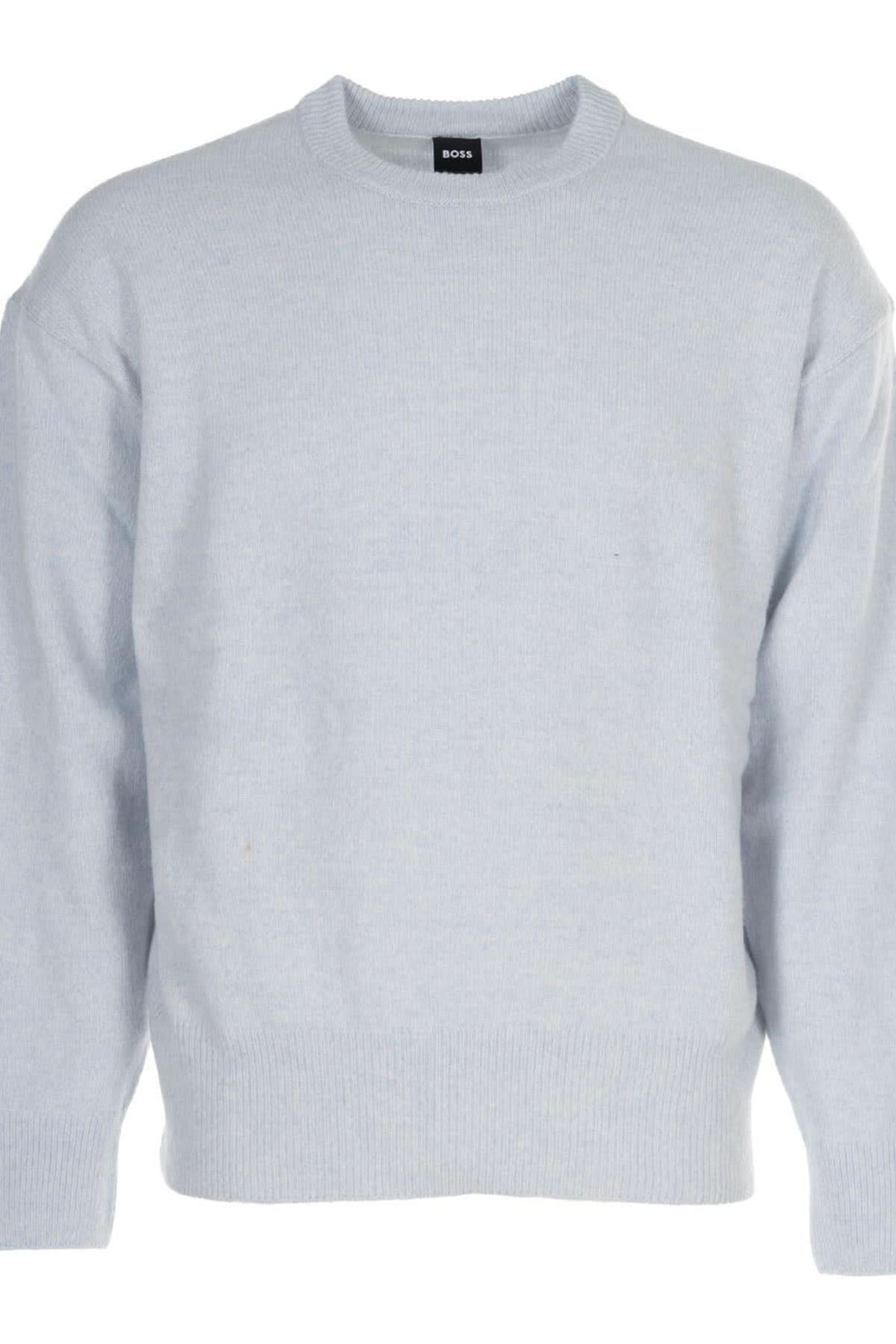 Chandail en laine vierge coupe "oversize", confort et modernité avec maille douce thermorégulatrice, idéal pour superpositions raffinées.